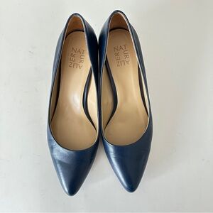 Naturalizer Warner Classic Navy Leather Block Heel Women's Pumps, Sz 8.5M Preown